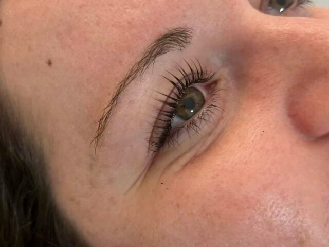 Réhaussement de cils